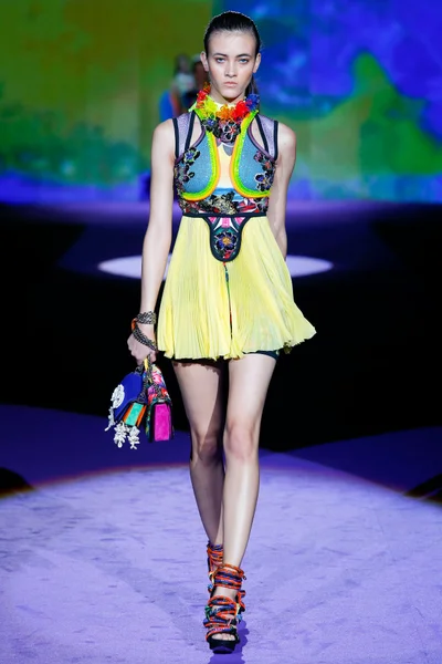 Look 31
